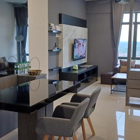 Modern Lifestyle @ ARC Austrin Hills Apartment Johor Bahru Exterior foto